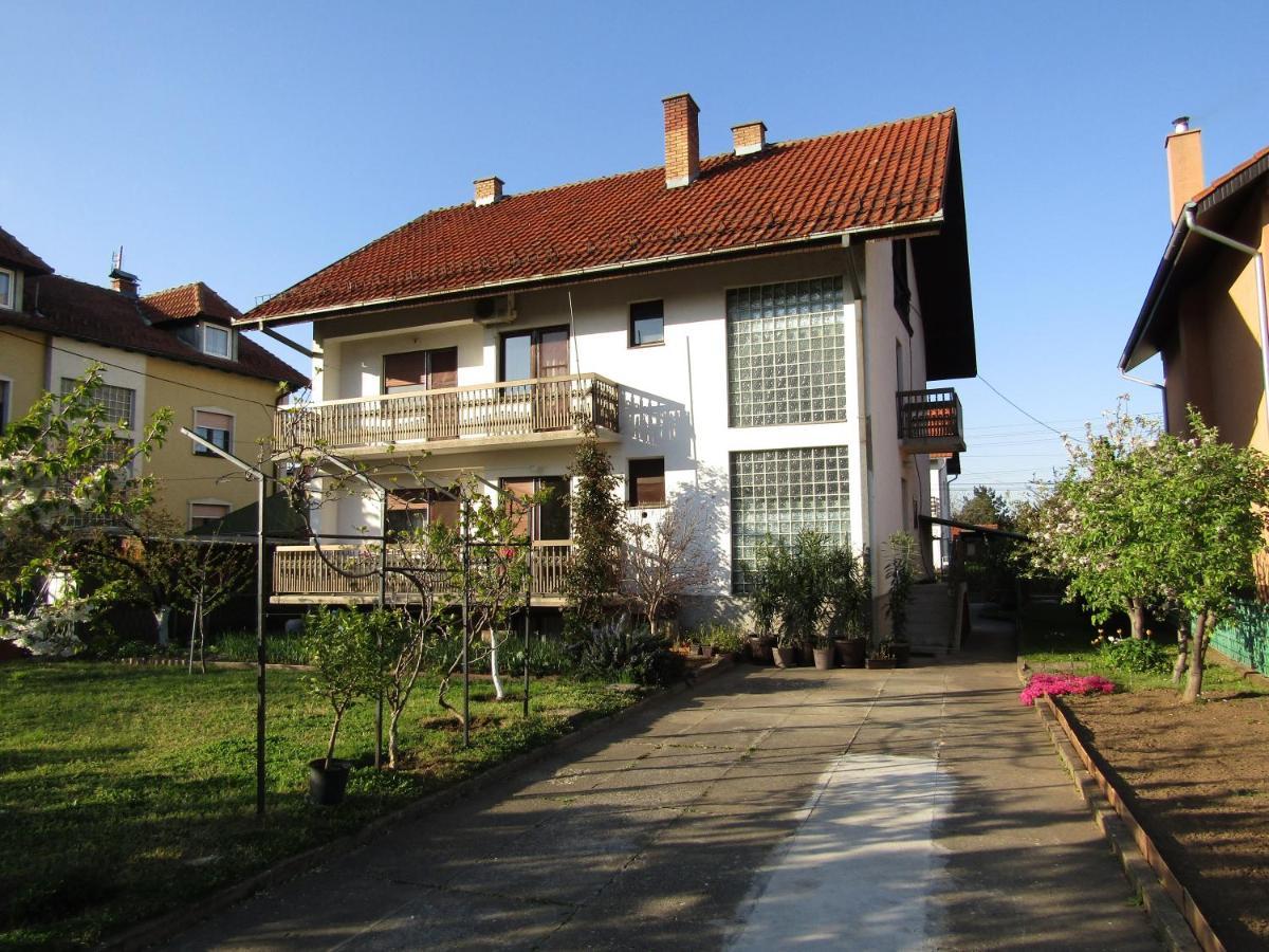 Apartman Milena Кладово Экстерьер фото